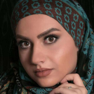لنز رنگی آرین