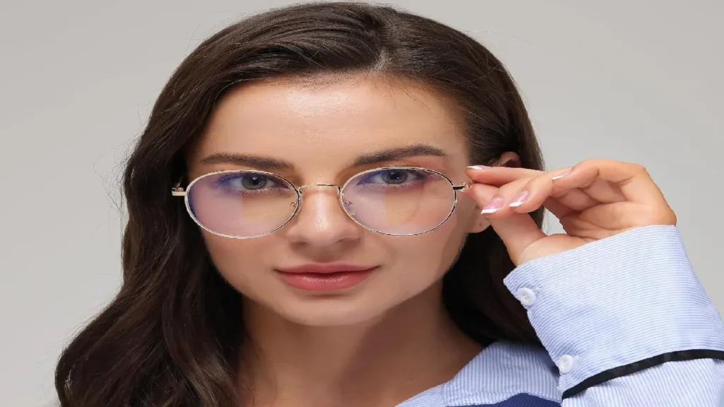 عینک برای صورت گرد