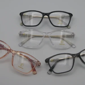 عینک طبی زنانه